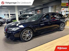 BMW 5-serie Touring - 530e xDrive High Executive M-sport / leer / pano / navi / head-up / Apple carplay