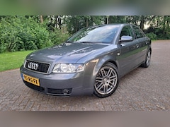 Audi A4 Limousine - 2.4 S-Line LEDER BOSE NAV STOELVERW NW APK