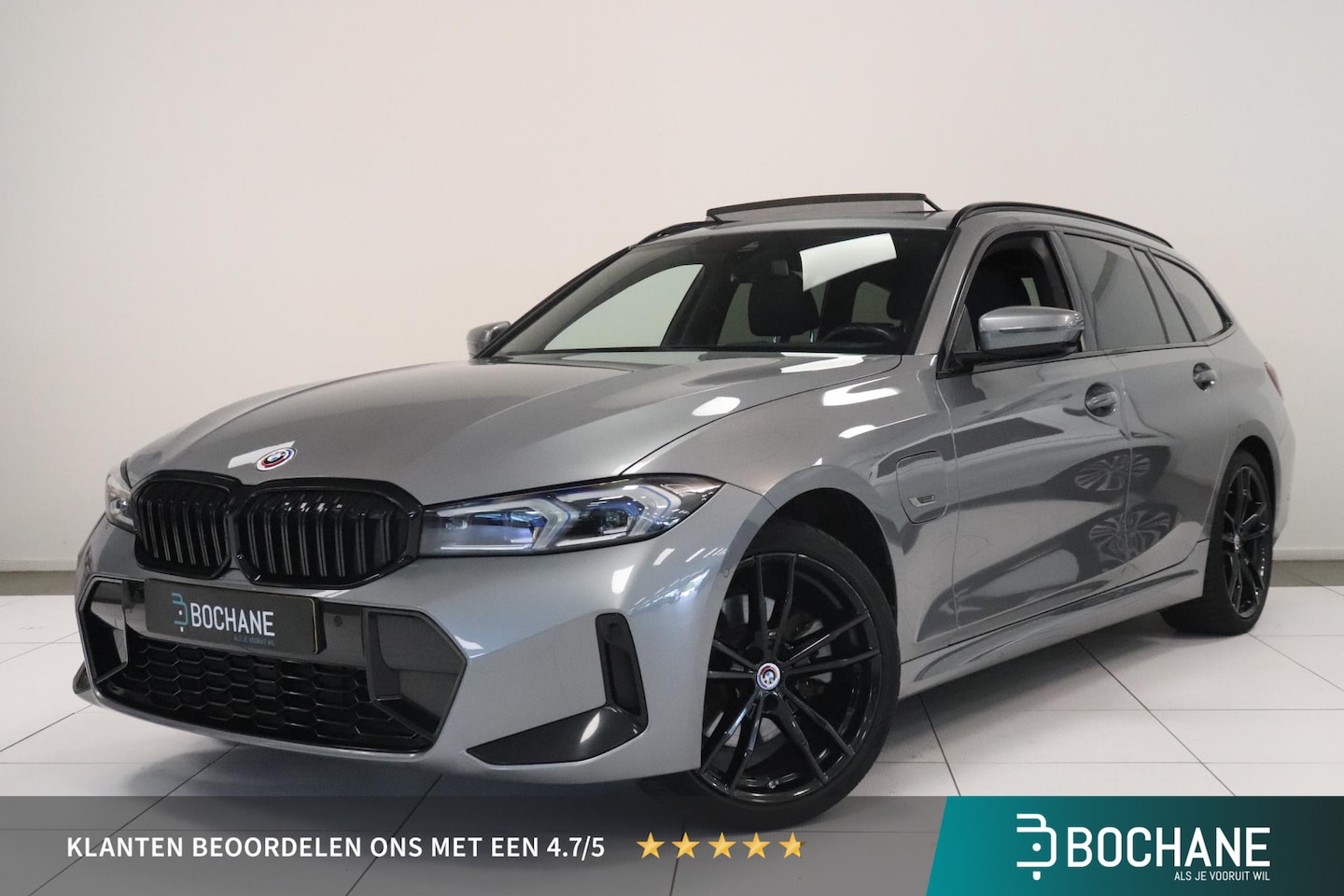 BMW 3-serie Touring - 330e xDrive | M-SPORT | PANO | HARMAN KARDON | MEMORY | TREKHAAK | 50 jaar editie | - AutoWereld.nl