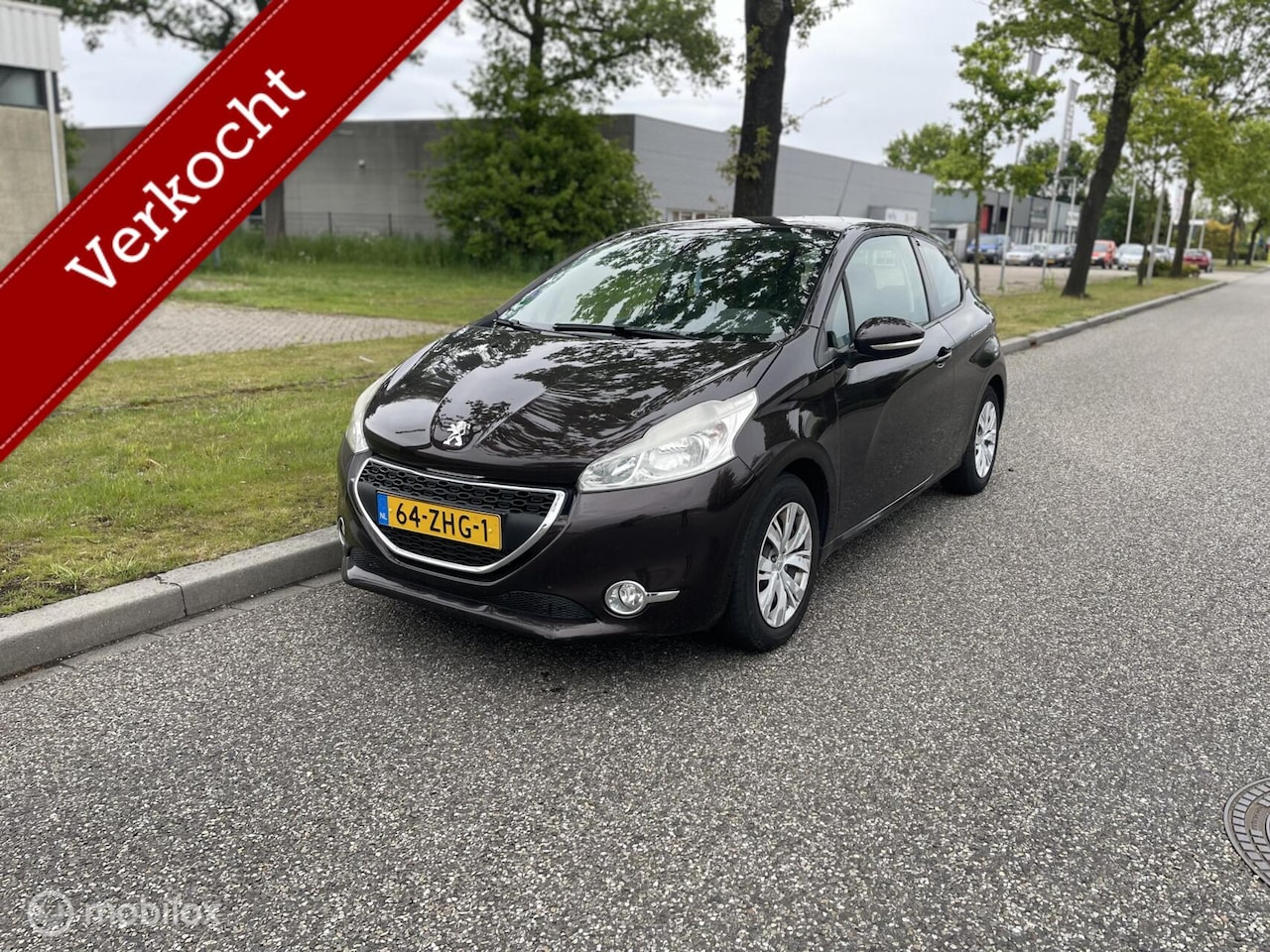 Peugeot 208 - 1.2 VTi Inruil Koopje! - AutoWereld.nl