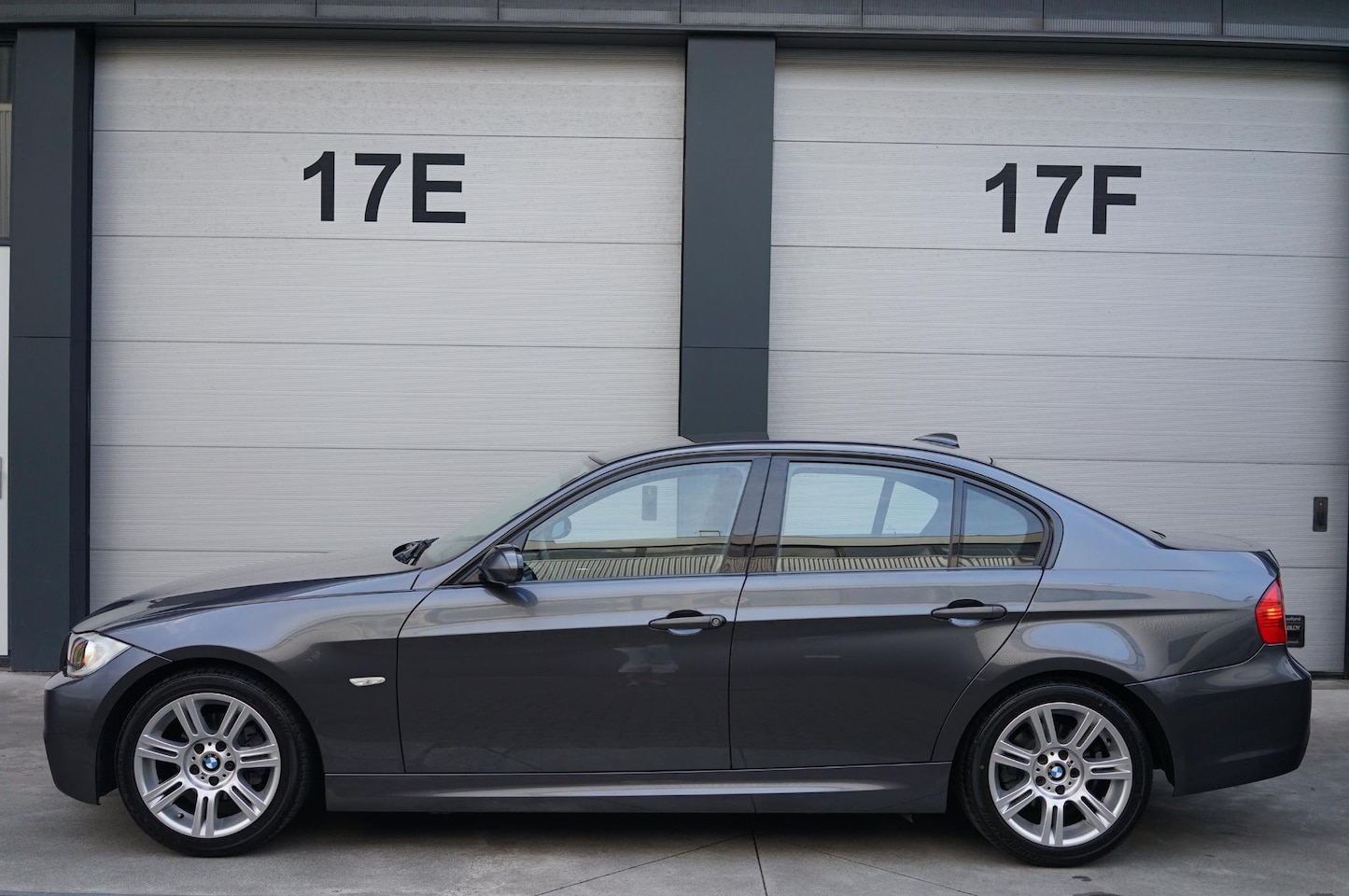 BMW 3-serie - 318i 318i - AutoWereld.nl