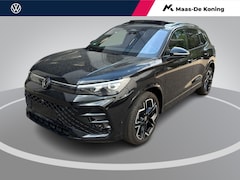 Volkswagen Tiguan - 1.5 272pk DSG eHybrid R-Line · Panoramadak · Wegklapbare Trekhaak · Leder · Harman Kardon