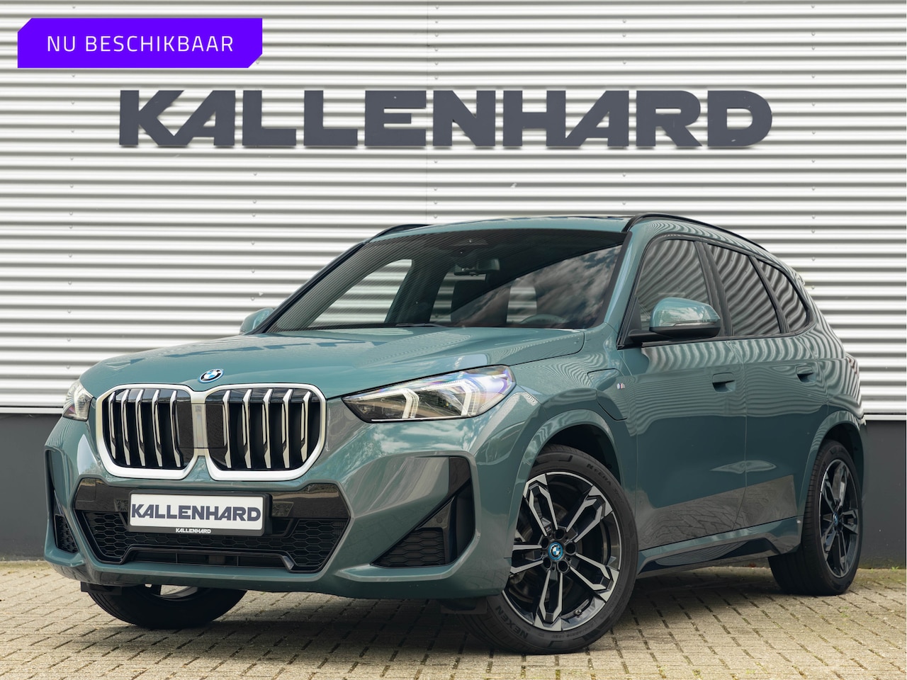 BMW X1 - xDrive25e - M-Sport - Pano - Trekhaak - 19 inch - Camera - AutoWereld.nl