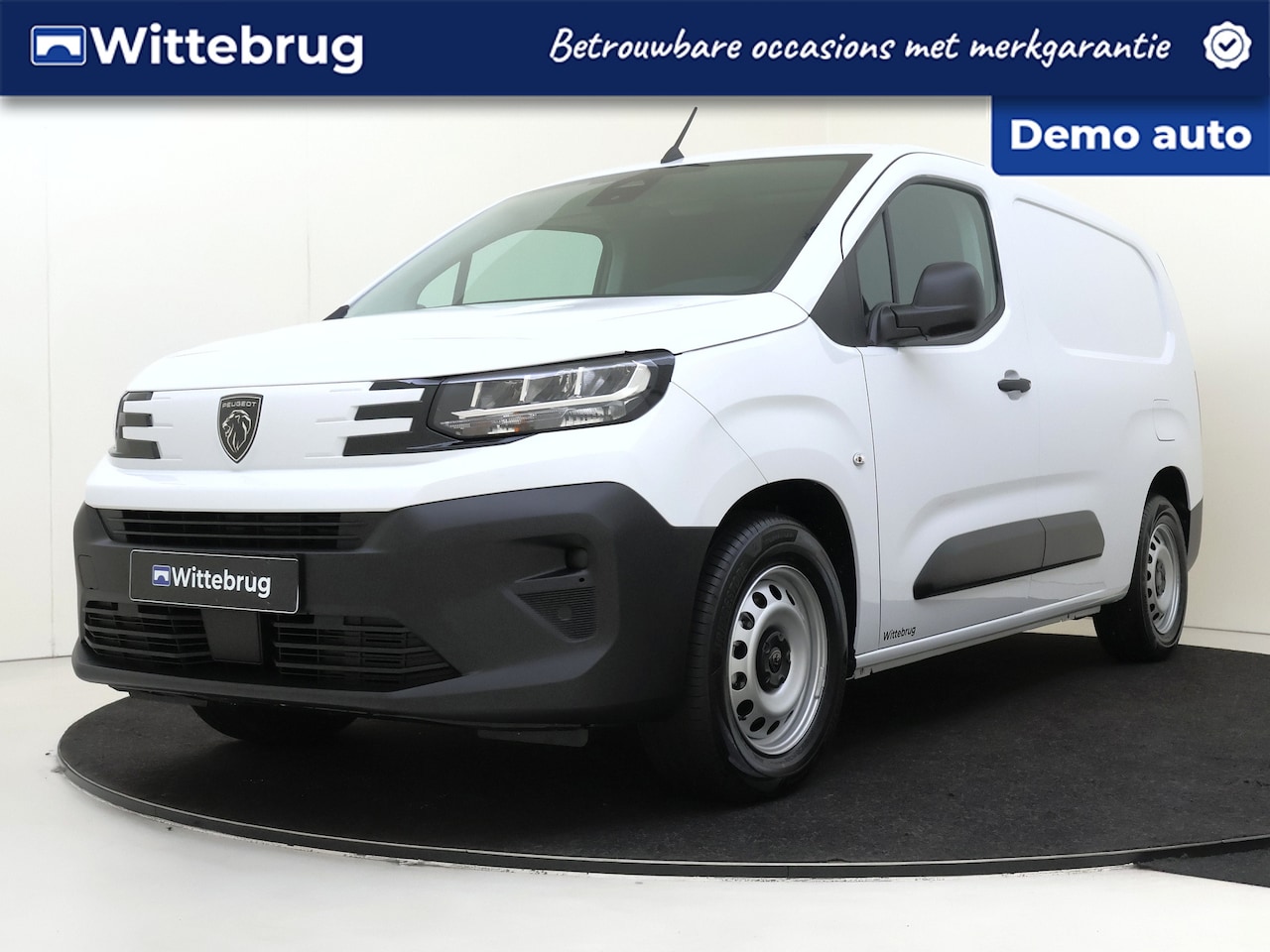 Peugeot e-Partner - 136 L2 50 kWh NRM DEMO - AutoWereld.nl