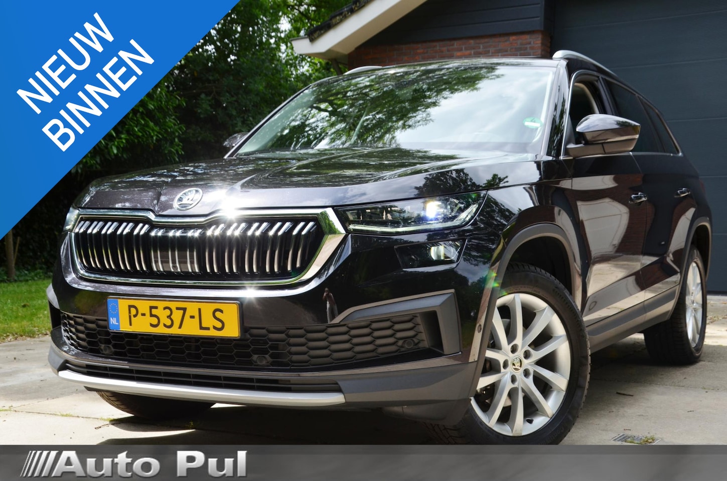 Skoda Kodiaq - 1.5 TSI Business Edition Plus 7 Persoons. Automaat/Navi/Led/Ecc/Pdc/Achteruitrij-camera/St - AutoWereld.nl