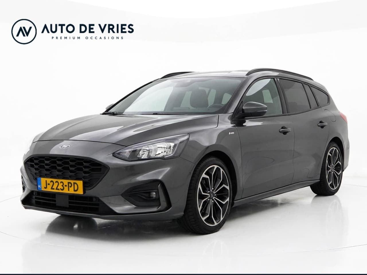 Ford Focus Wagon - 1.0 EcoBoost Hybrid 125pk ST Line | Navigatie | Camera | B&O sound - AutoWereld.nl