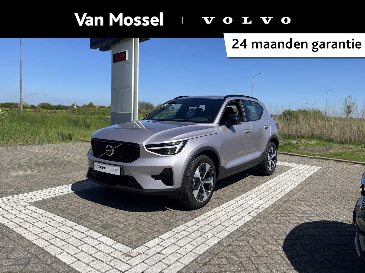 Volvo XC40 - B4 Plus Dark | Harman / Kardon | Trekhaak | Memoryseats | Climate Pack | - AutoWereld.nl