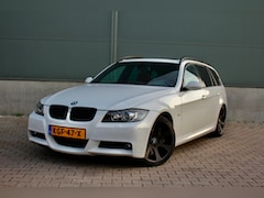 BMW 3-serie Touring - 330i|MOTORREVISIE | PANO | LEER | NAVI |