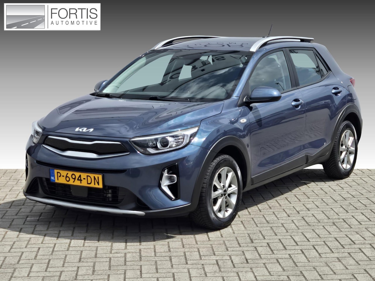 Kia Stonic - 1.0 T-GDi MHEV DynamicLine NL-AUTO | CARPLAY | ANDROID AUTO | CAMERA - AutoWereld.nl