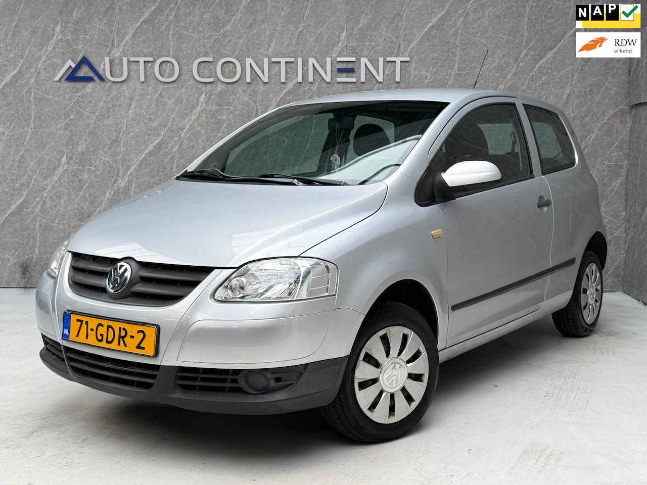 Volkswagen Fox - 1.2 / NAP / 2e Eigenaar / Rijdt Goed - AutoWereld.nl