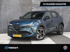 Alfa Romeo Junior - Elettrica 54 kWh 156pk Automaat 18''LM | PDC ACHTER | ADAPT. CC | STANDKACHEL | APPLE-CARP