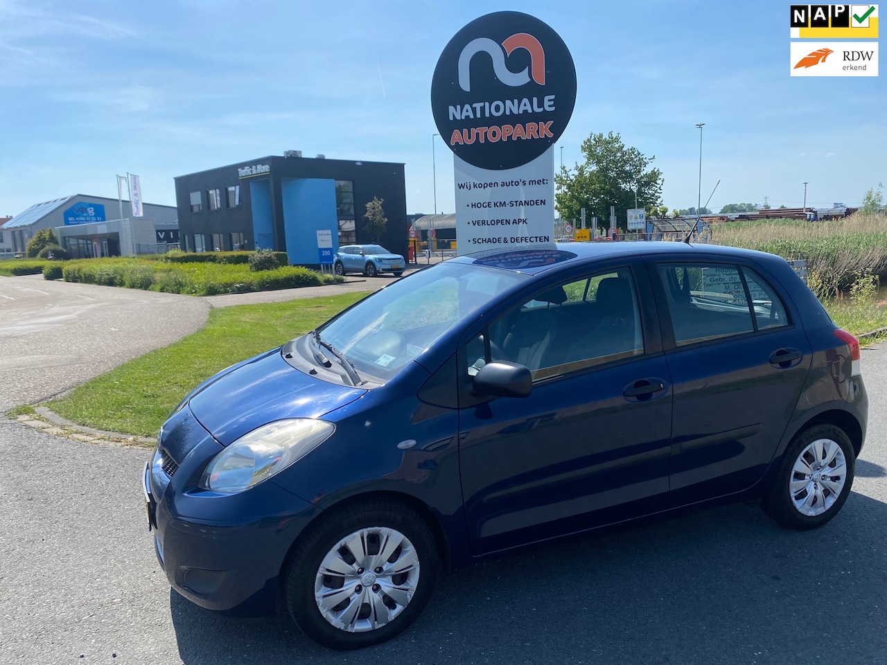 Toyota Yaris - 2010 * 1.3 VVTi Comfort * AIRCO * ELEC. RAMEN * TOP AUTO - AutoWereld.nl
