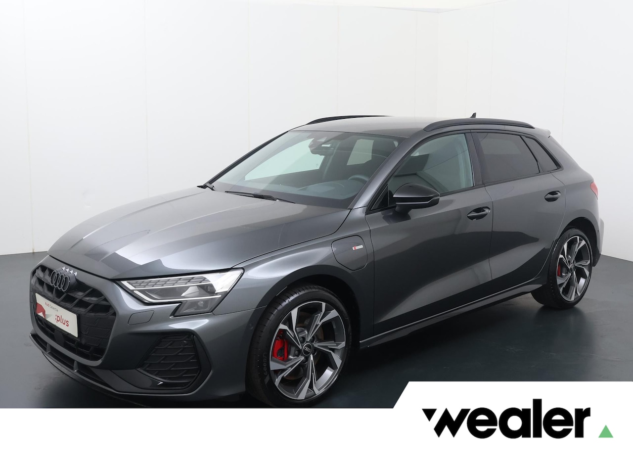 Audi A3 Sportback - 45 TFSI e S edition Competition | 272 PK | SoH 97% | Trekhaak | Head-up display | Adaptive - AutoWereld.nl