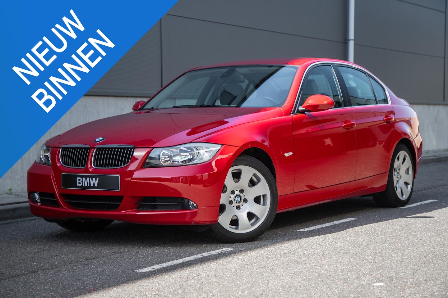 BMW 3-serie - 325xi | 118.000KM | Handbak | N52 | Climate Control - AutoWereld.nl