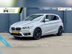 BMW 2-serie Active Tourer - 220i 192pk Luxury | AUTOMAAT | Compleet | 133.000 KM | Hoge Zit | Camera |