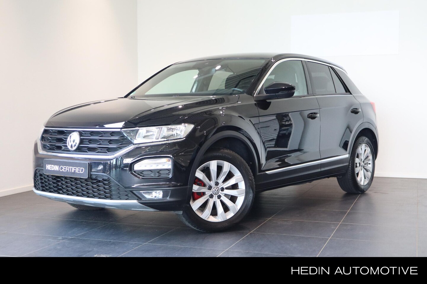 Volkswagen T-Roc - 1.5 TSI Sport | Afneembare Trekhaak | Verwarmbare Voorstoelen | Adaptieve Cruisecontrol | - AutoWereld.nl