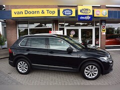 Volkswagen Tiguan - 1.5 TSI Life Business