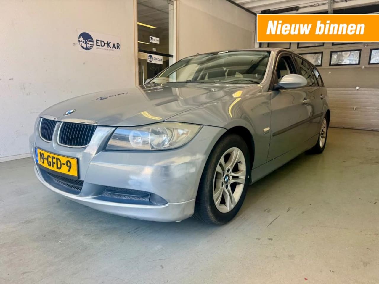 BMW 3-serie - 318i Business Line MOTOR STORING START WEL - AutoWereld.nl
