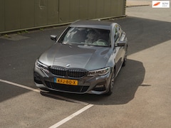 BMW 3-serie - 330e M Sport High Executive / Alcantara / 1E EIGENAAR / ACCUCERTIFICAAT / BTW / SHADOWLINE