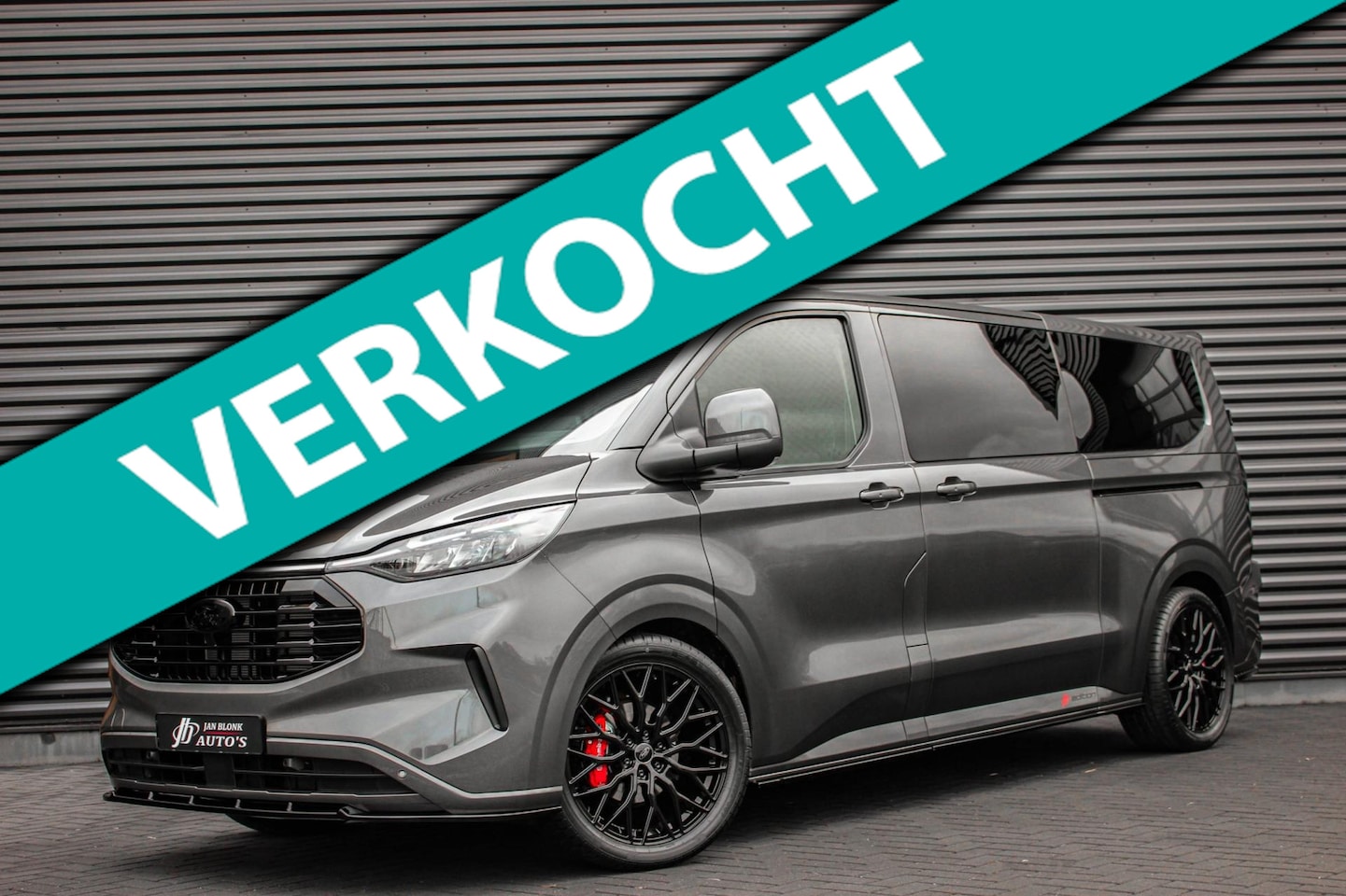 Ford Transit Custom - 2.0 TDCI L2H1 170PK Limited DC / DUBBEL CABINE / JB- EDITION / DRIVER ASSISTANCE PACK / 3- - AutoWereld.nl