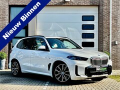BMW X5 - xDrive50e High Executive M Sport / Achteras besturing / Head-UP / Panodak / Luchtvering /