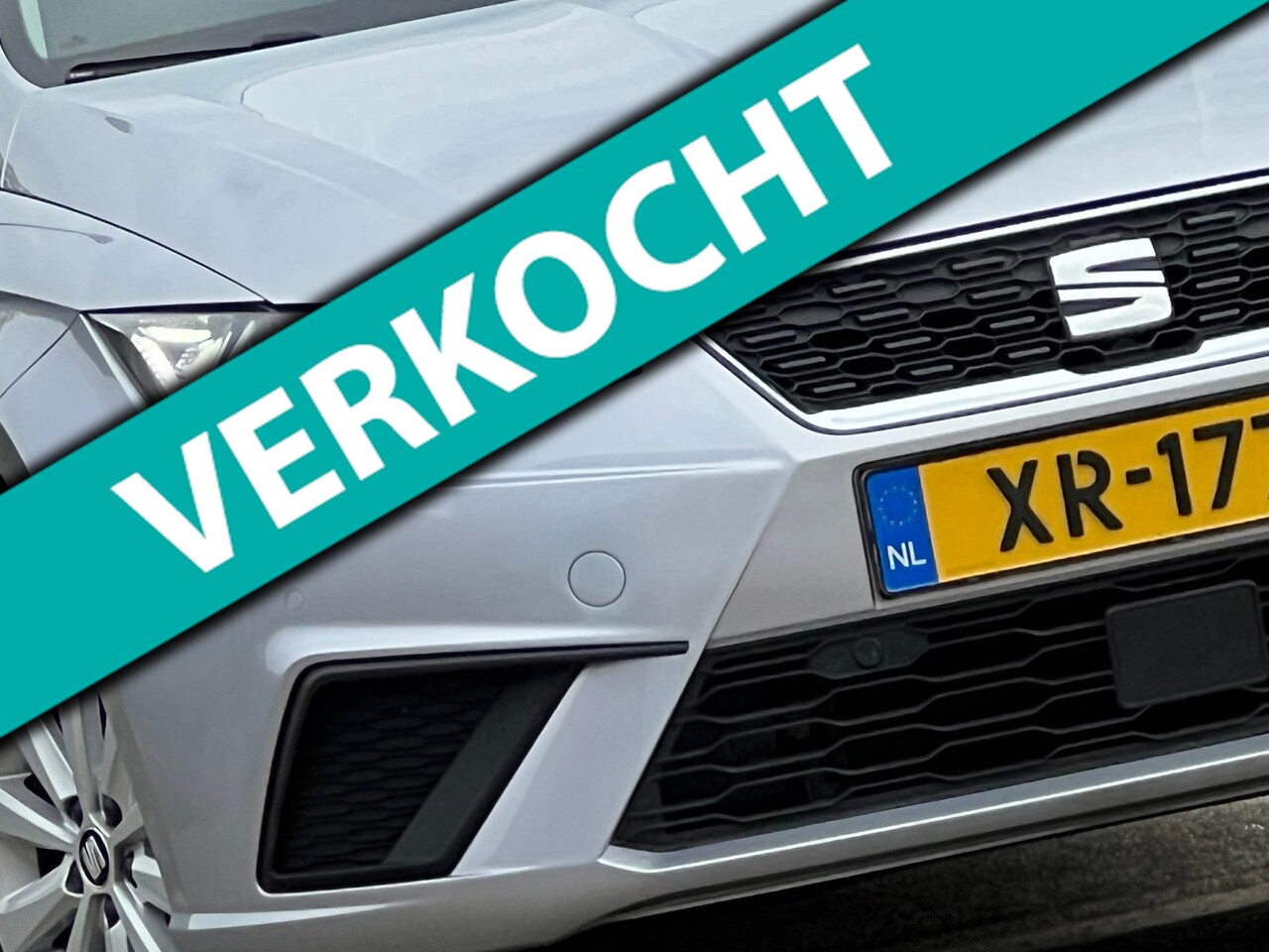 SEAT Ibiza - 1.0 TSI Style Bsns Intense Automaat - Urban Silver - Panorama/Carplay/Camera - AutoWereld.nl