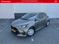 Toyota Yaris - 1.5 Hybrid Active | 18.000 KM | Apple/Android Navigatie |