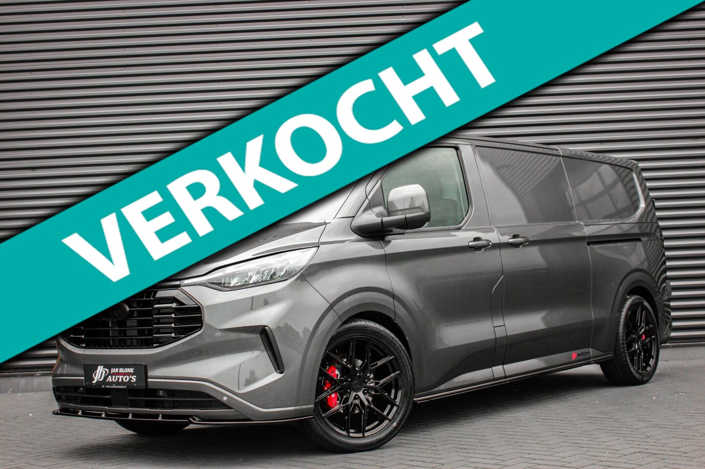 Ford Transit Custom - 320 2.0 TDCI L2H1 Limited 170PK JB- EDITION / DRIVER ASSISTANCE PACK / 3- ZITS / MY2024 / - AutoWereld.nl