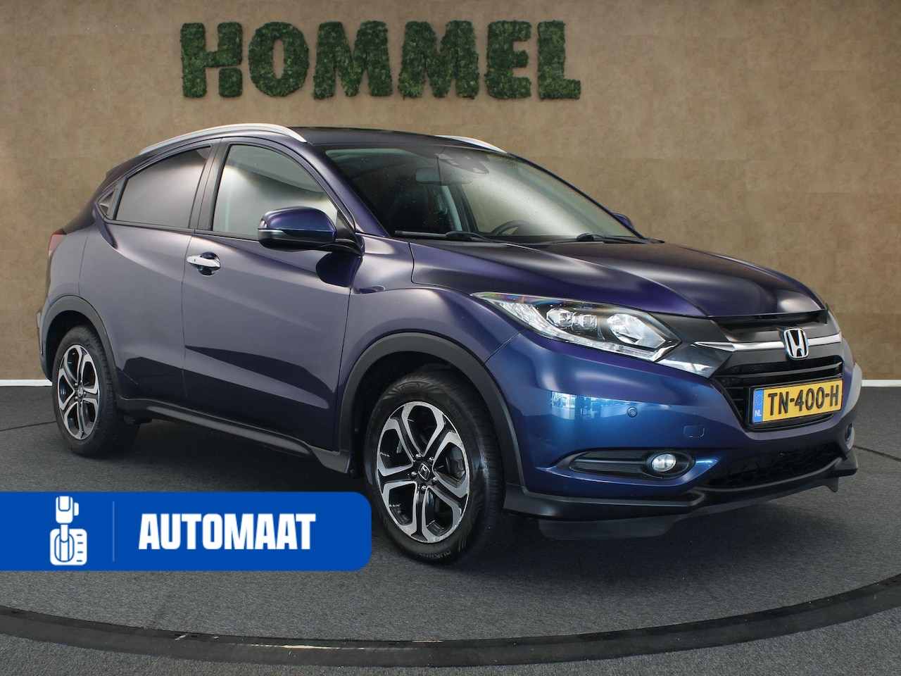 Honda HR-V - 1.5 i-VTEC Executive - PANORAMADAK - PARKEERSENSOREN VOOR/ ACHTER - NAVIGATIE - BLUETOOTH - AutoWereld.nl