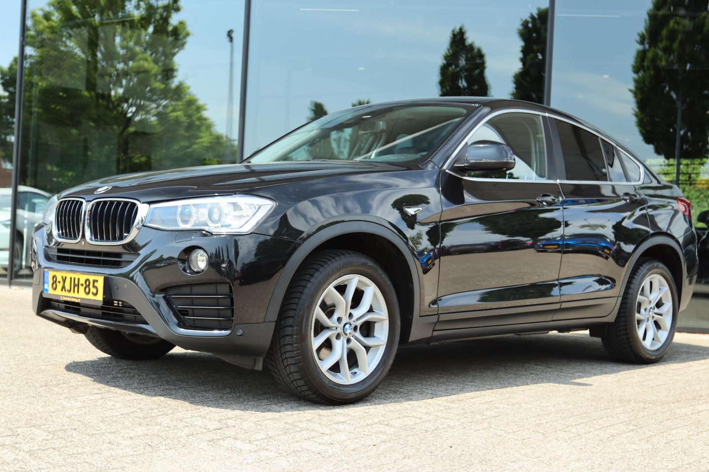 BMW X4 - XDRIVE20I EXECUTIVE AUT. | LEDER | HUD | ELEK. TREKHAAK | CAMERA | DODEHOEK - AutoWereld.nl