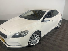 Volvo V40 - 1.6 T3 Momentum