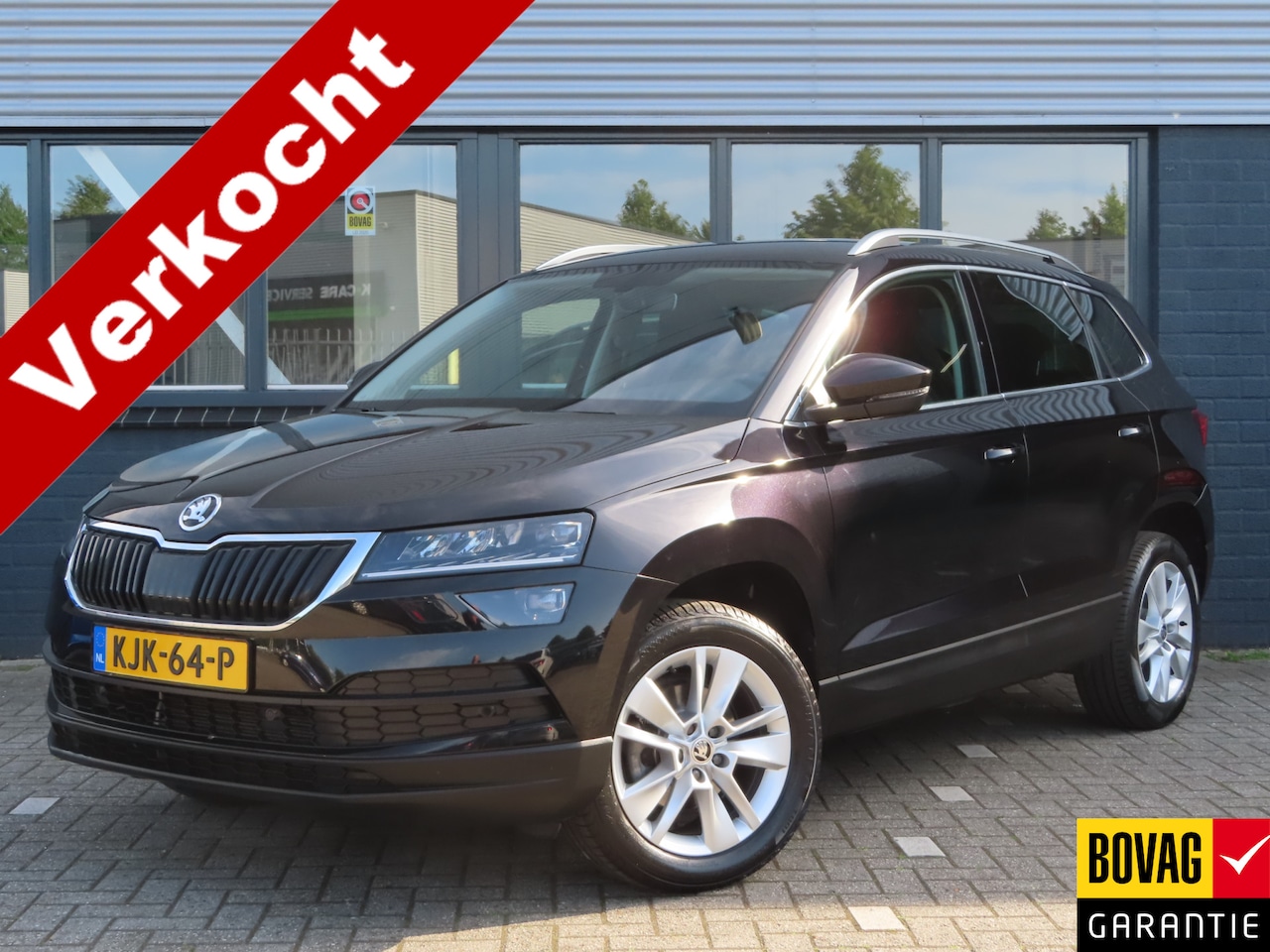 Skoda Karoq - 1.5 TSI ACT Style DSG | stuurwielverwarming | trekhaak wegklapbaar | sportstoelen | camera - AutoWereld.nl