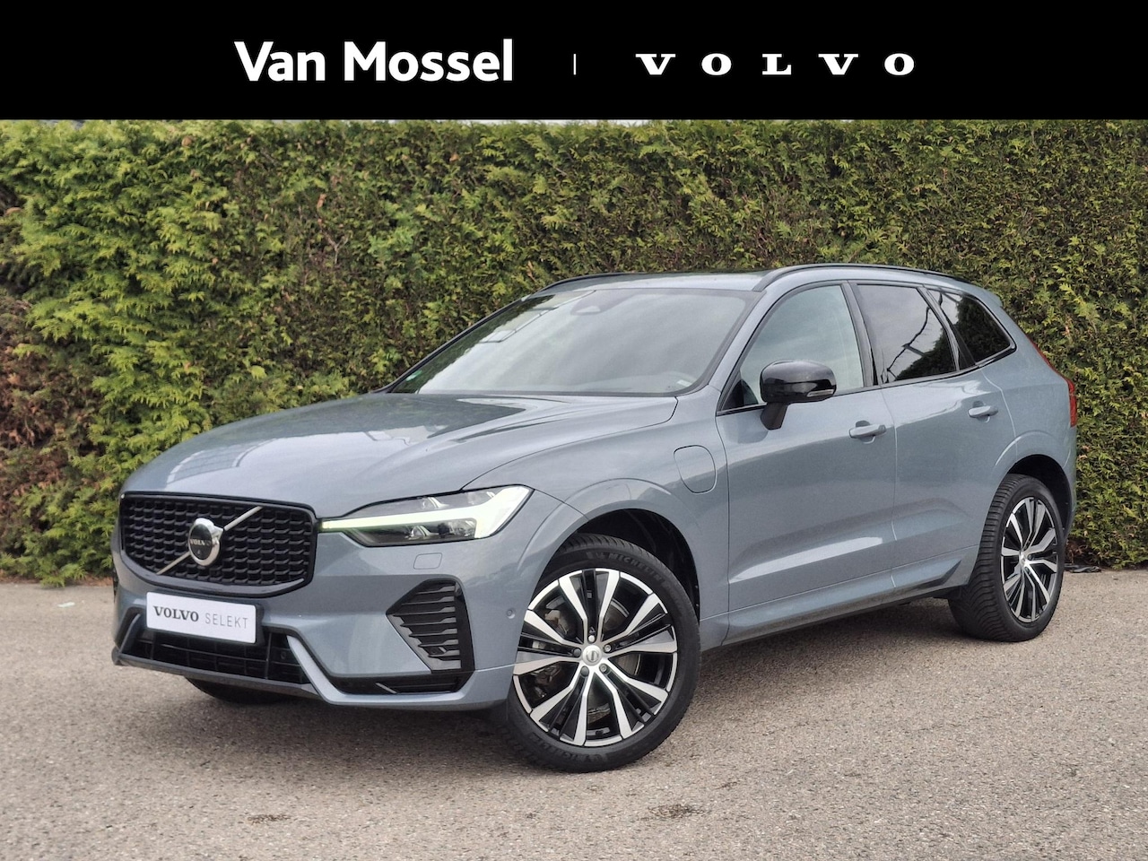 Volvo XC60 - T8 Plug-in hybrid AWD Ultimate Dark | Panoramadak | 360 camera | Stoel/Stuur Verwarming | - AutoWereld.nl