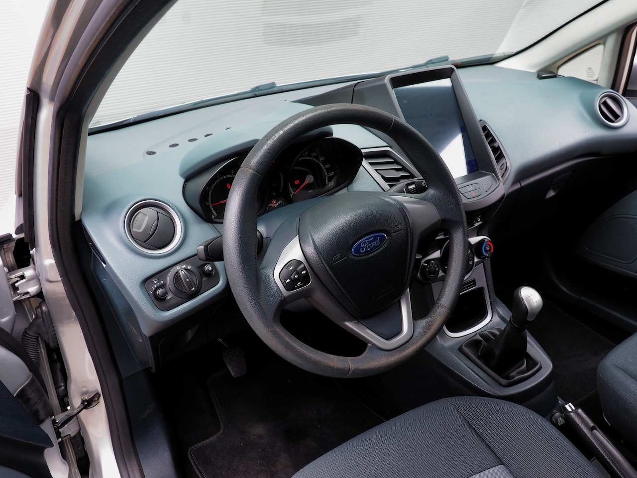Ford Fiesta - 1.25 Limited AIRCO LM VELG ELEK. PAKKET. 5 DEURS