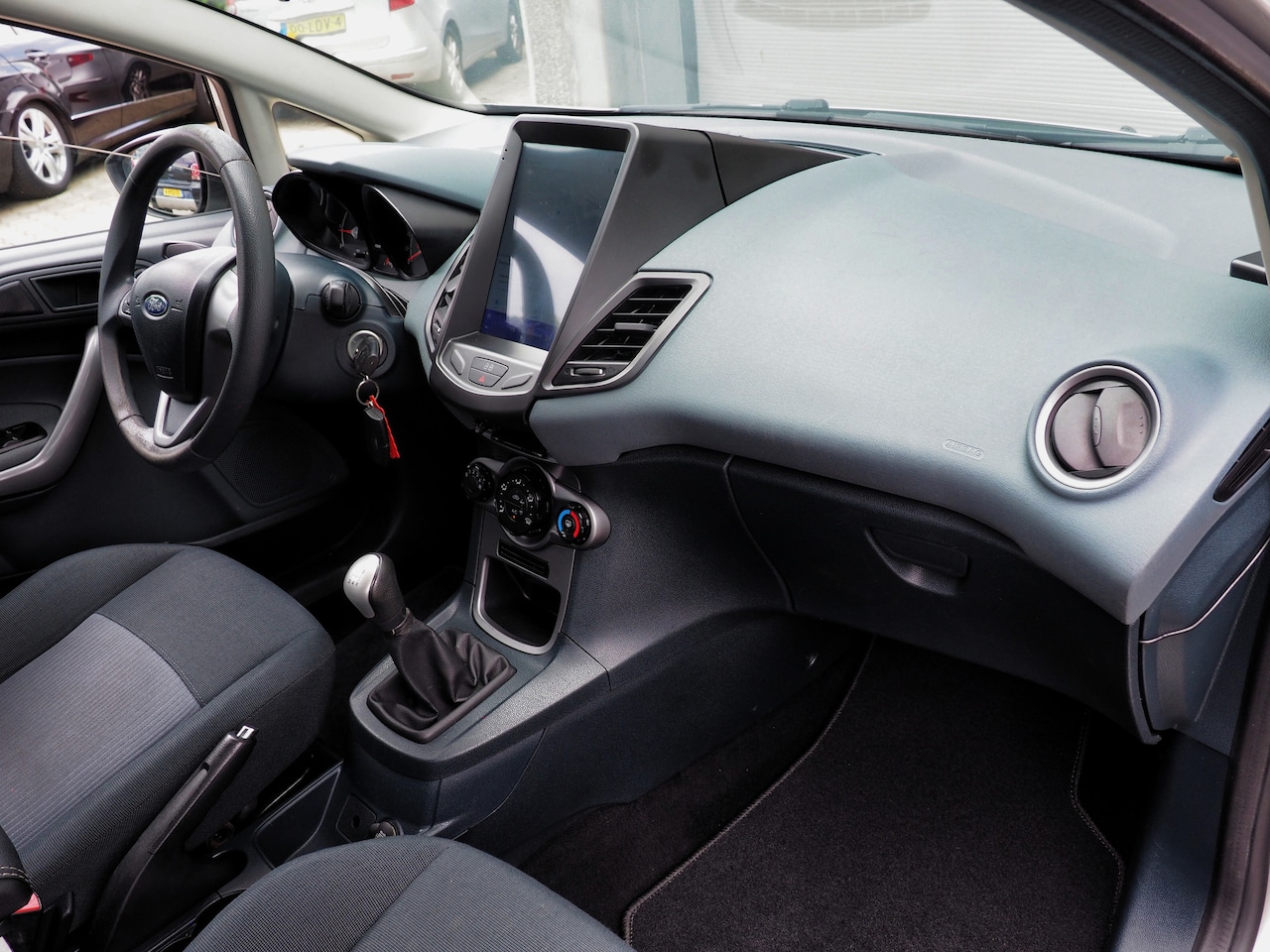 Ford Fiesta - 1.25 Limited AIRCO LM VELG ELEK. PAKKET. 5 DEURS