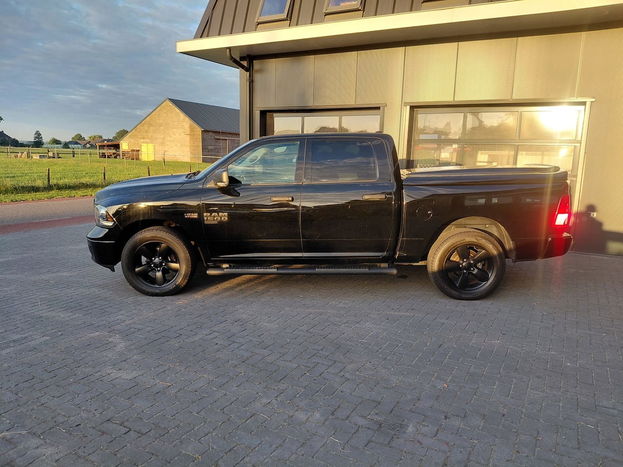 Dodge Ram 1500 - lpg 2022 - AutoWereld.nl
