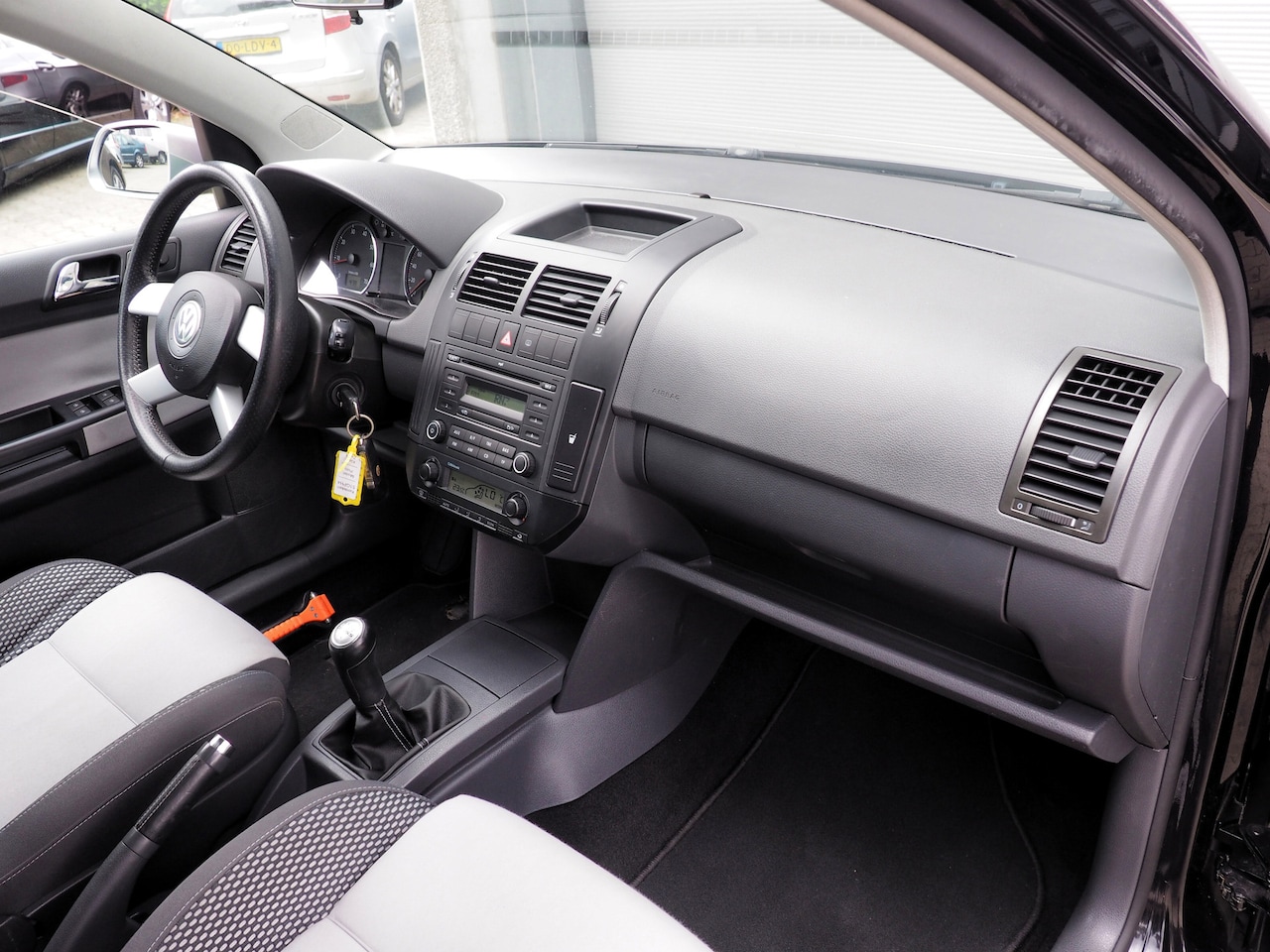 Volkswagen Polo - Cross 1.4 16V CLIMA CRUISE LM VELGEN ELEK. PAKKET
