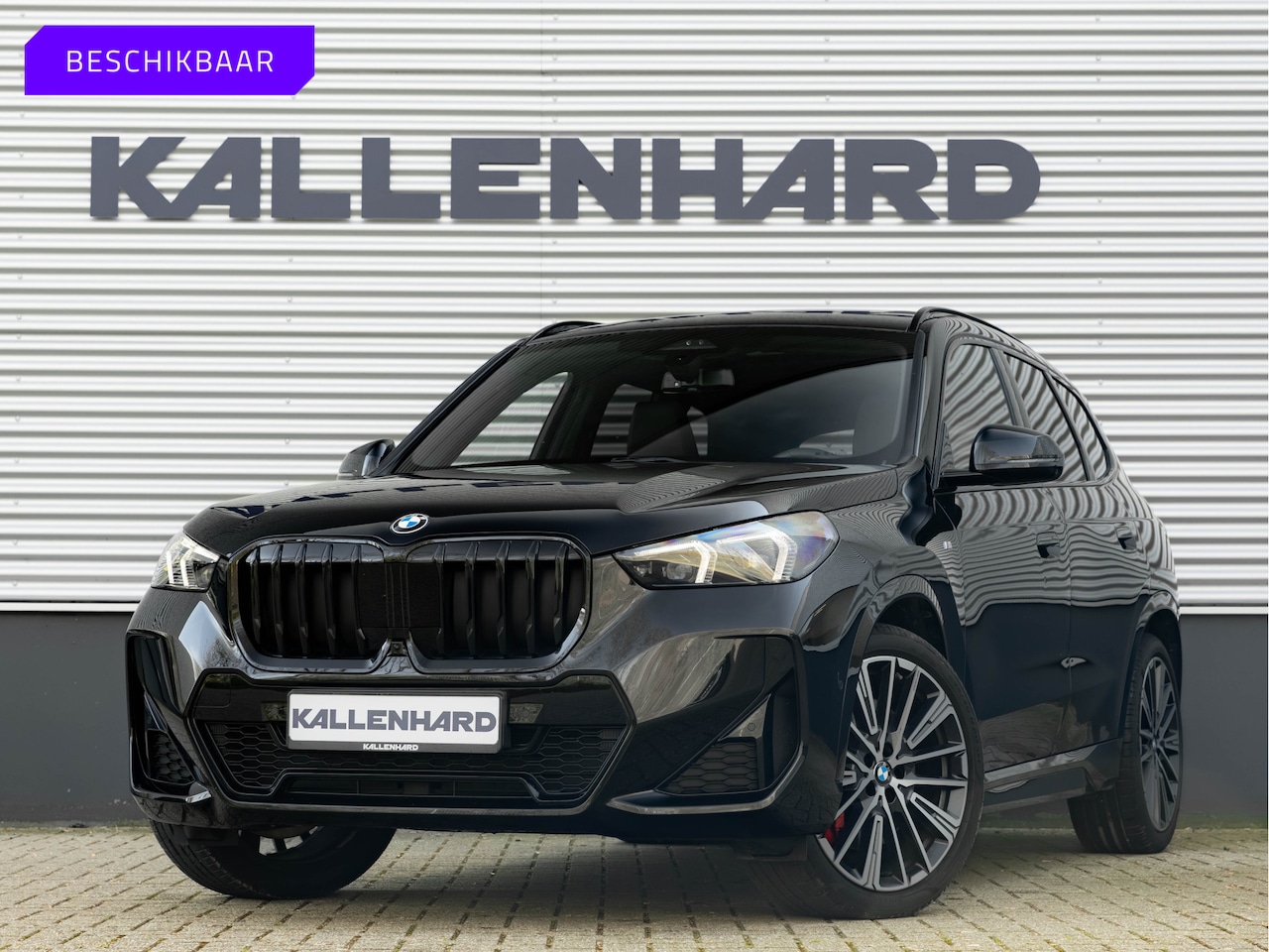 BMW X1 - sDrive18i M-Sport Pro - Pano - Memoryzetel - Trekhaak - ACC - Head-Up - Harman Kardon - AutoWereld.nl