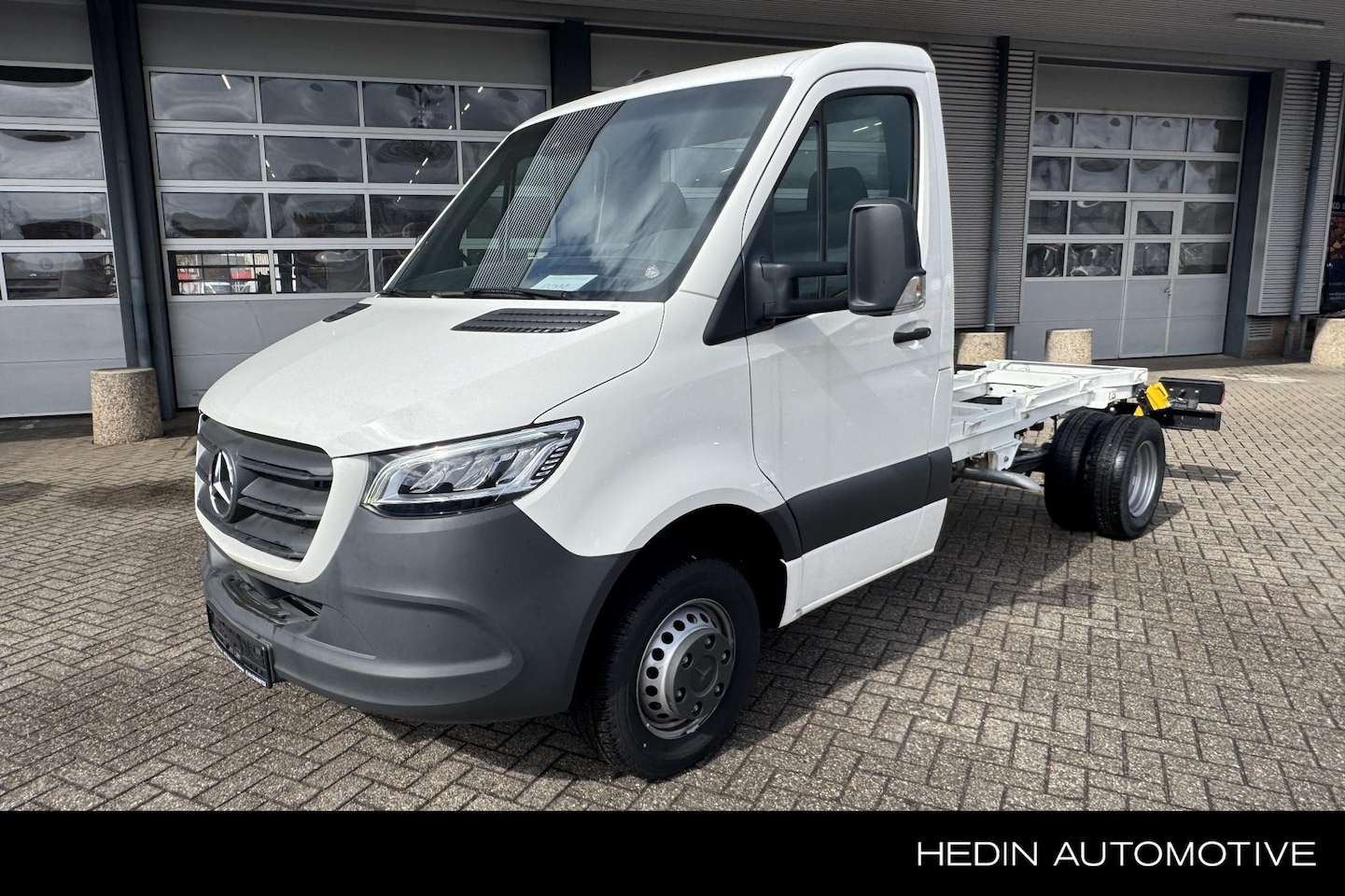 Mercedes-Benz Sprinter - 519 L2 Chassis Diesel Automaat RWD Chassis | LED | Stoelverwarming | Spoorassistent - AutoWereld.nl