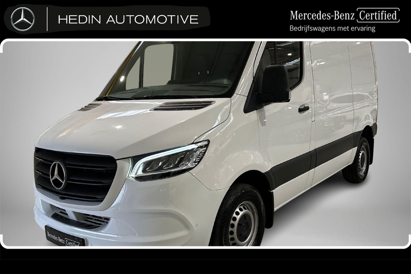 Mercedes-Benz Sprinter - 317 Diesel L1/H1 Automaat RWD | Trekhaak | Standkachel | Stoelverwarming | LED | Cruise Co - AutoWereld.nl