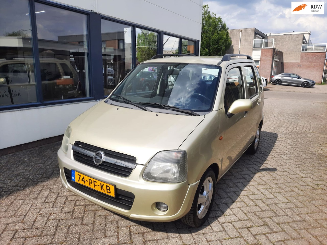 Opel Agila - 1.2-16V Maxx 130dkm nw apk - AutoWereld.nl