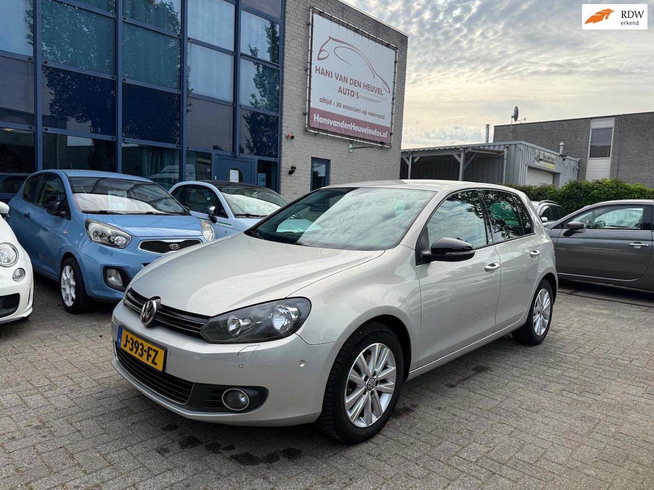 Volkswagen Golf - 1.2 TSI Highline BlueMotion 1.2 TSI Highline BlueMotion 5-drs, Climatronic, Parkassist, APK 05/27 - AutoWereld.nl