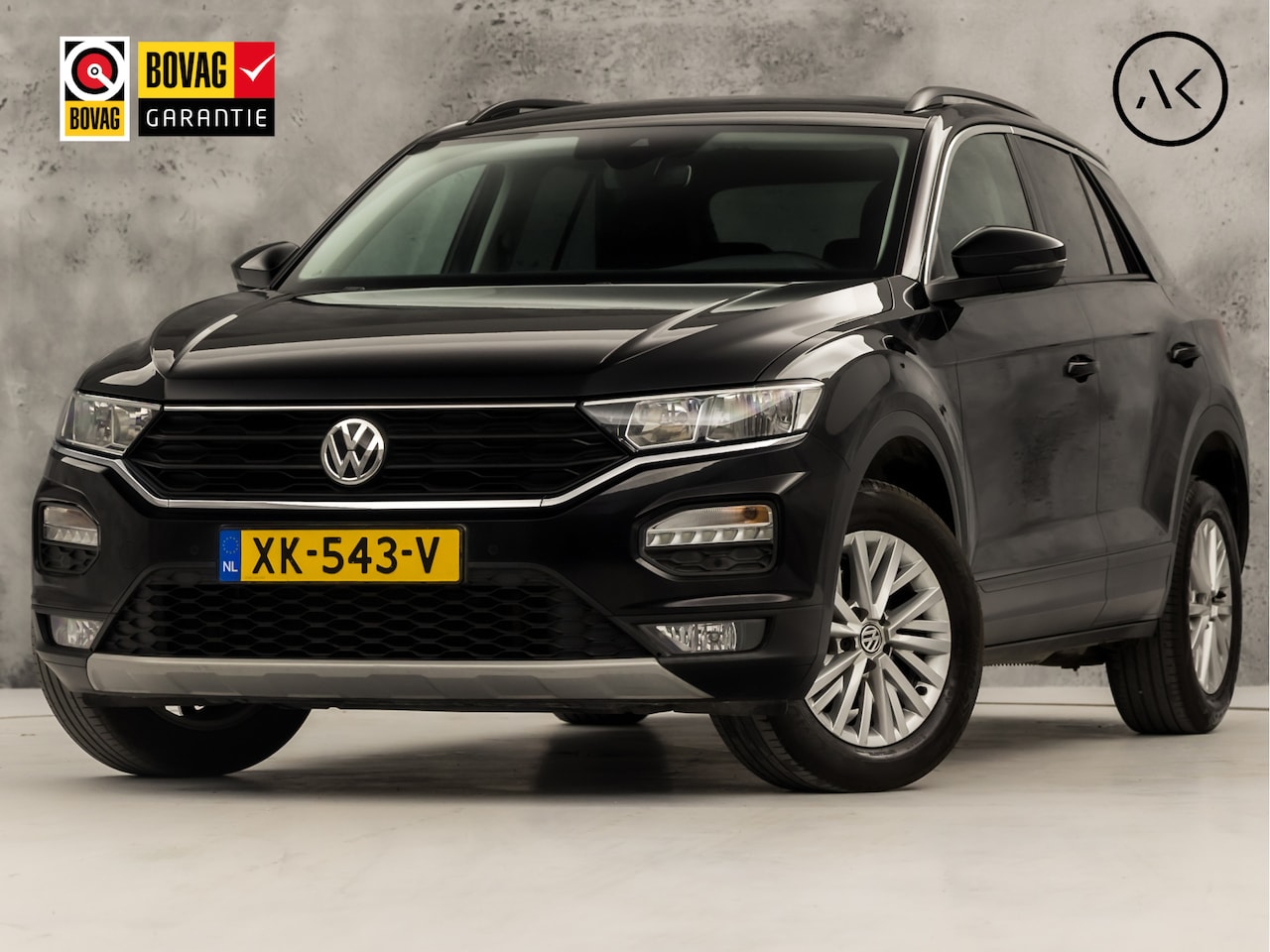 Volkswagen T-Roc - 1.5 TSI Sport 150Pk Automaat (APPLE CARPLAY, GROOT NAVI, CLIMATE, GETINT GLAS, SPORTSTOELE - AutoWereld.nl