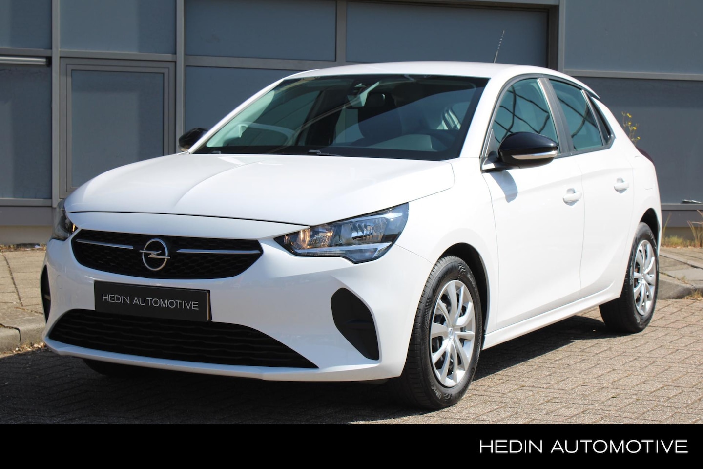 Opel Corsa - 1.2 Edition Airco | Navi via app |Zicht en lichtpakket | - AutoWereld.nl