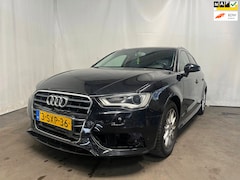 Audi A3 Sportback - 1.6 TDI ultra Edition - Front Schade - Motorlamp Brandt