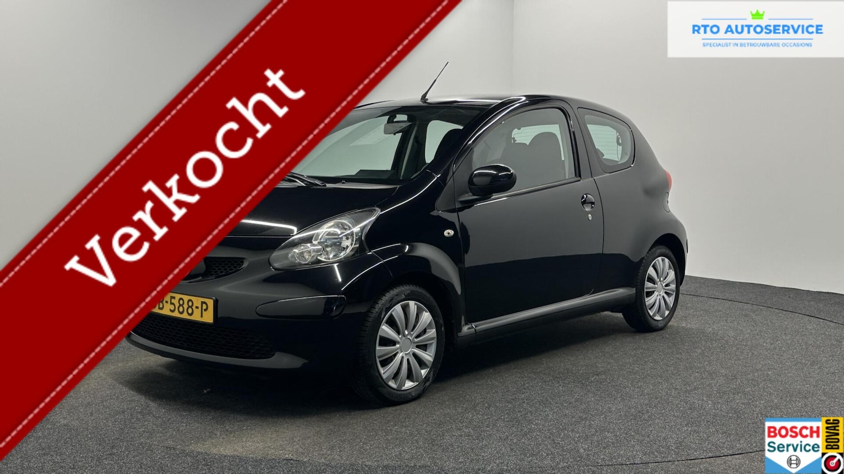 Toyota Aygo - 1.0-12V + AIRCO ELEKTRISCHE RAMEN NAVI CARPLAY. - AutoWereld.nl