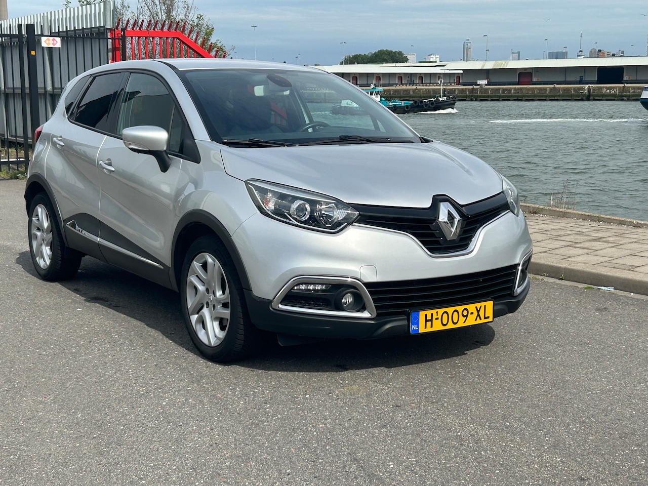 Renault Captur - 1.2 TCe Dynamique 120 PK AUT CAMERA NAVI ECC PDC - AutoWereld.nl