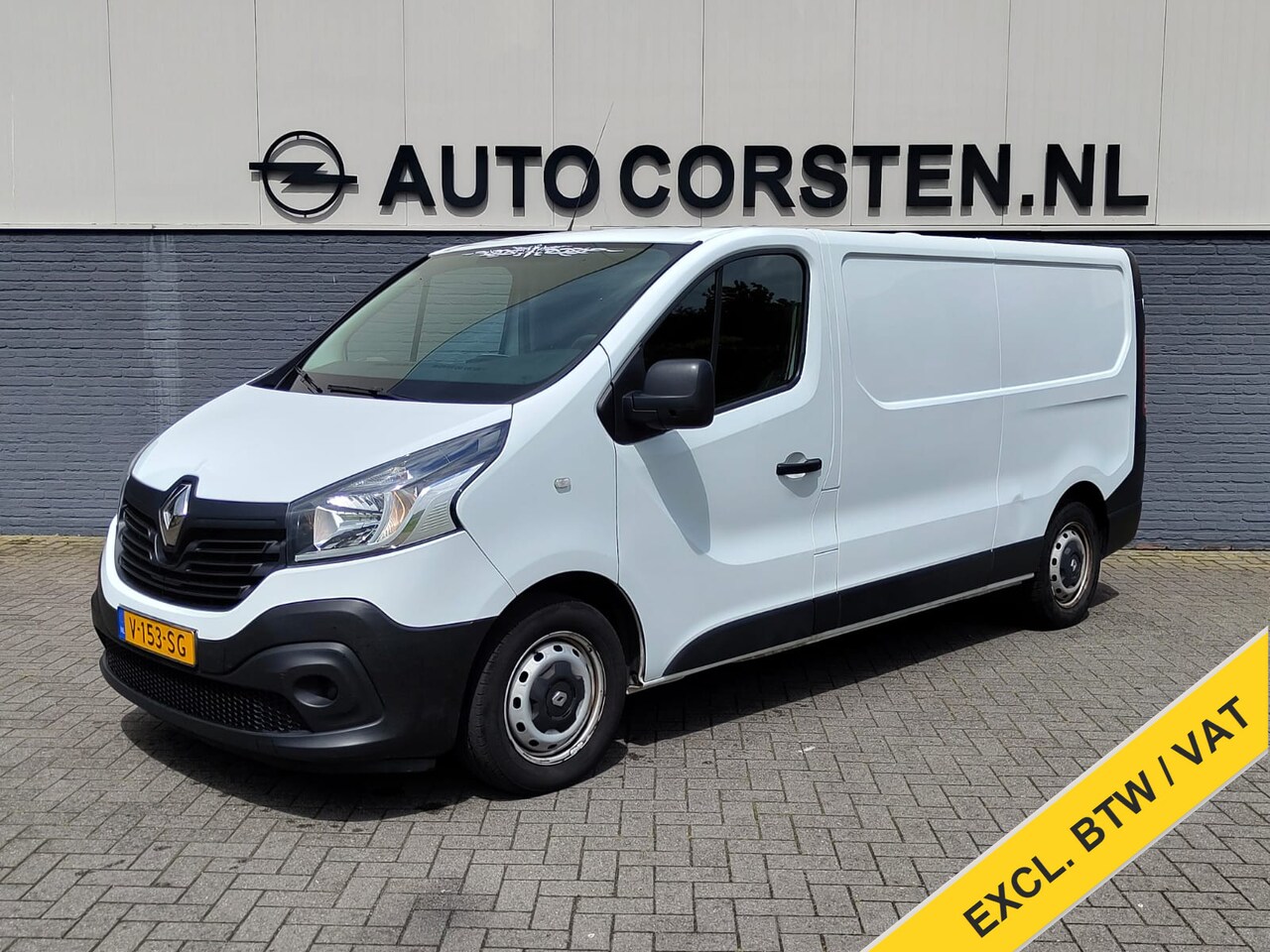 Renault Trafic - 1.6 dCi 126PK T29 L2H1 3-Persoons Euro 6 Trekhaak Airco Navi Cruise Control Bluetooth Pdc - AutoWereld.nl