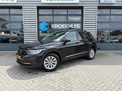 Volkswagen Tiguan - 1.4 TSI 245 pk eHybrid Life 6-DSG Trekhaak | Achteruitrijcamera | Cruise control adaptief