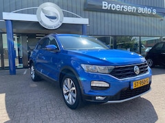 Volkswagen T-Roc - 1.0 TSI Style | 115PK | Navigatie | Cruise Control | Park Assist